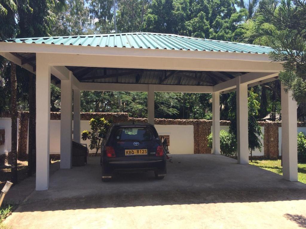 Tichi Villas - Playa de Diani Exterior foto
