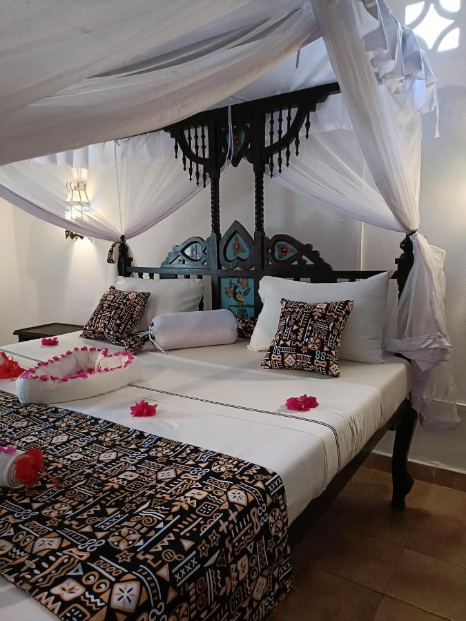 Tichi Villas - Playa de Diani Exterior foto